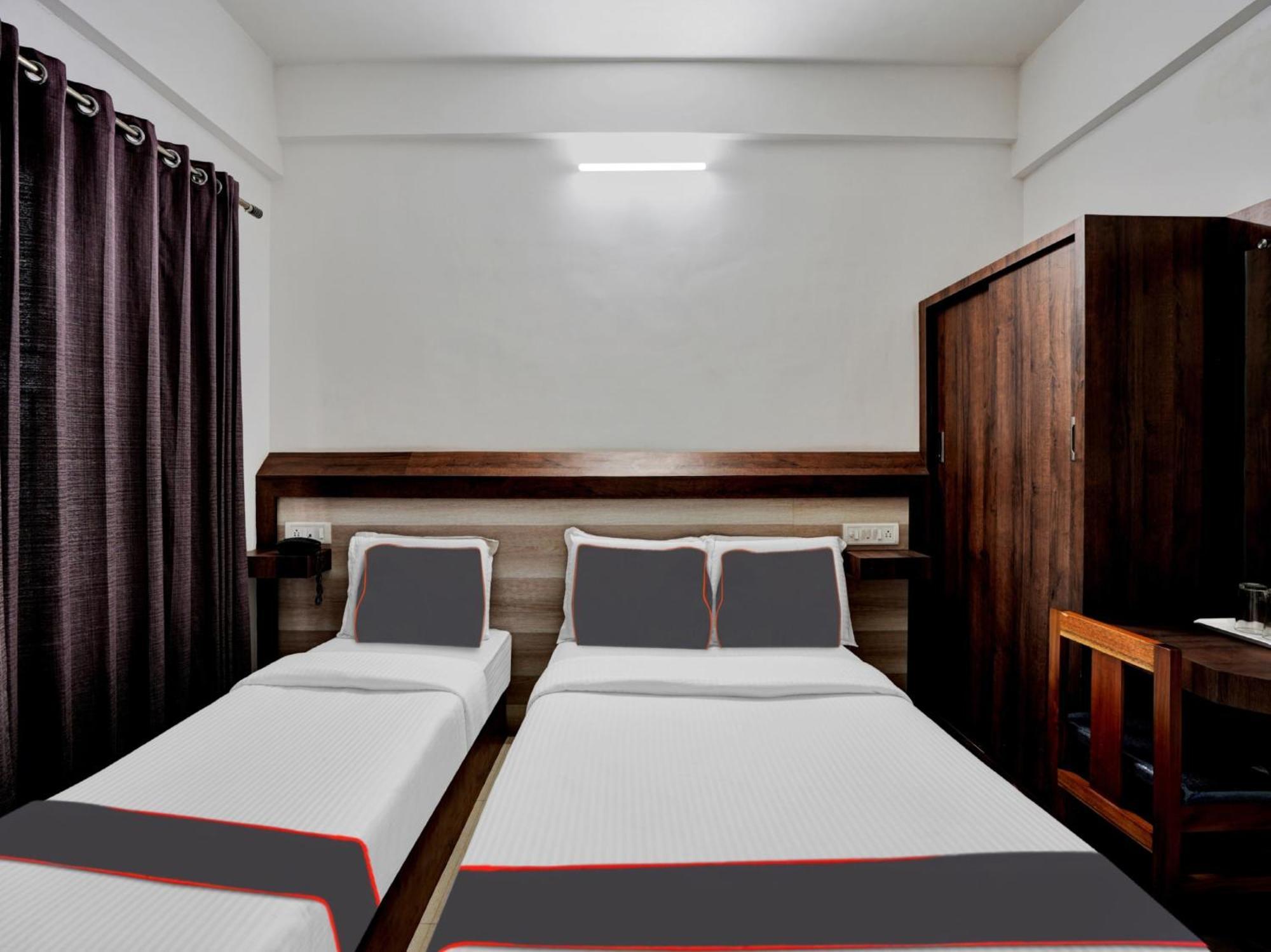 B Six Hotel Bangalore Dış mekan fotoğraf